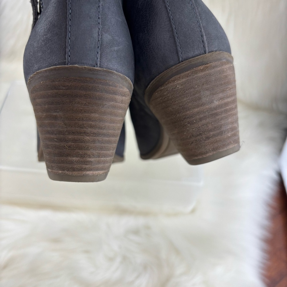 Frye Charcoal Gray Ankle Booties size 9.5 Woman - Picture 5 of 14